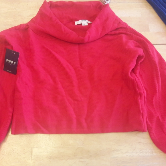 Halter Sweaters - Picture 2 of 13